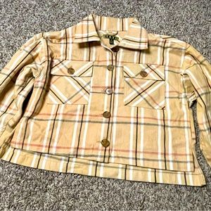 This is a tan and brown cropped cotton jacket!!! From rue21, size women Medium!!
